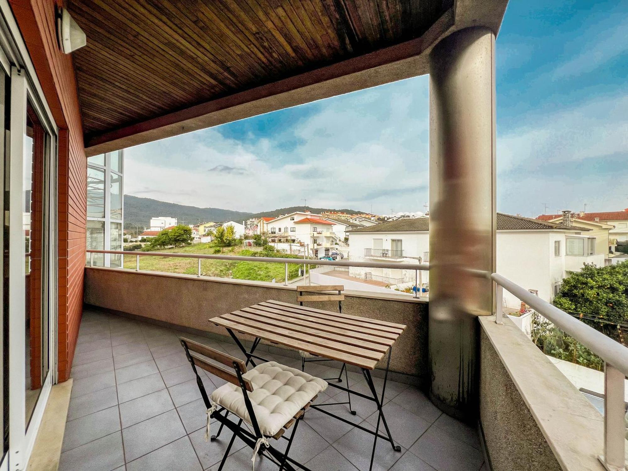 Comfortable Apartment In Viana Do Castelo Bagian luar foto