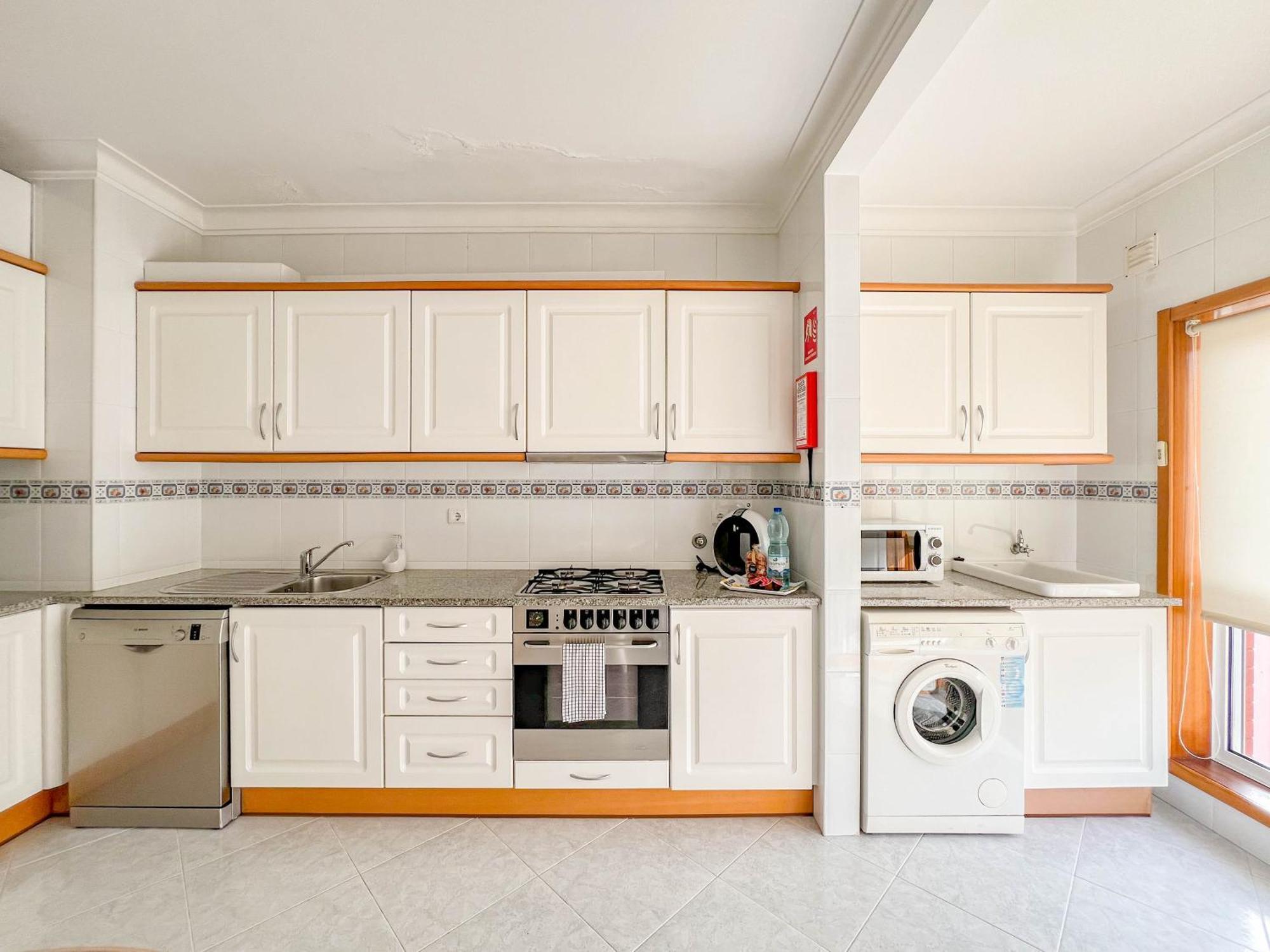 Comfortable Apartment In Viana Do Castelo Bagian luar foto